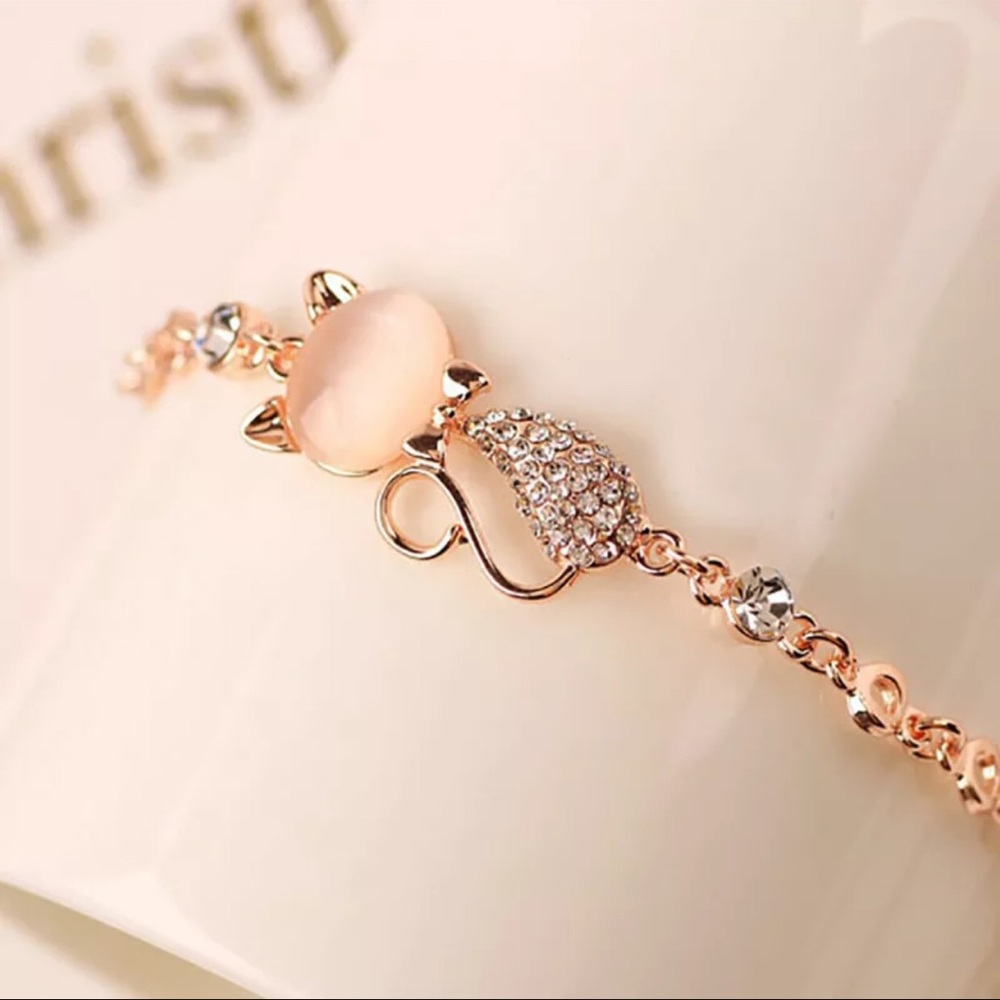 Cat bracelet